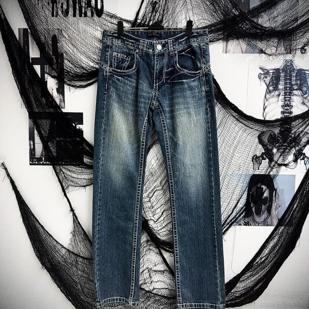 00s stitch detail jeans