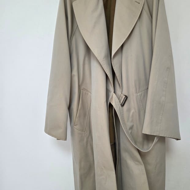 코모리 타이로겐 코트입니다