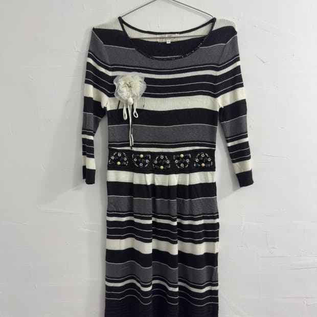 design knit dress