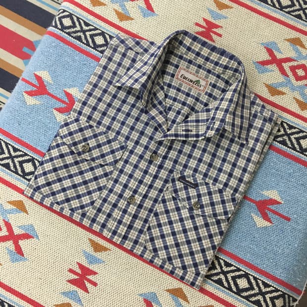 VTG 빈티지 아이보리 네이비 타탄 체크 셔츠 여성 66