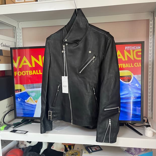 비바스튜디오 라이더자켓