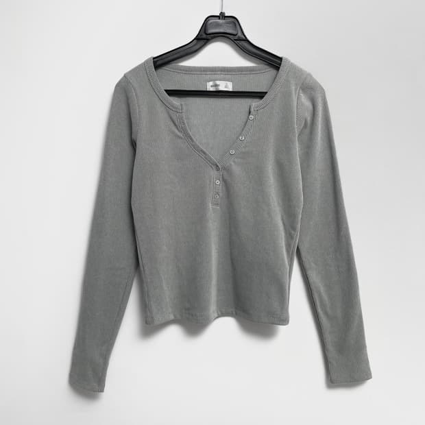 [hollister] 홀리스터 골지 버튼 롱슬리브 그레이