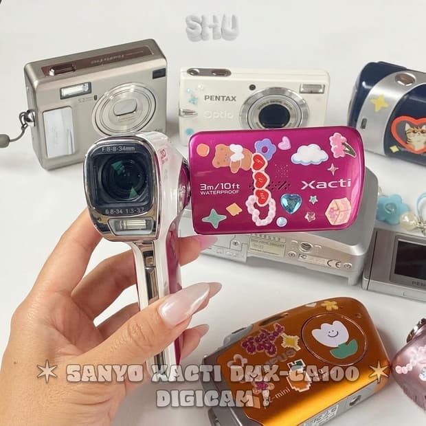 산요 작티 DMX-CA100 빈티지 방수 캠코더 핫핑크