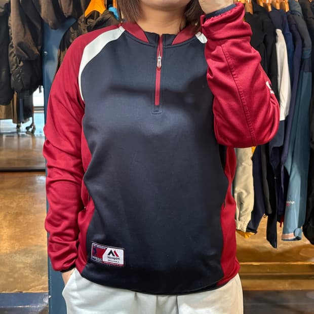 마제스틱 배색 반집업 트랙탑