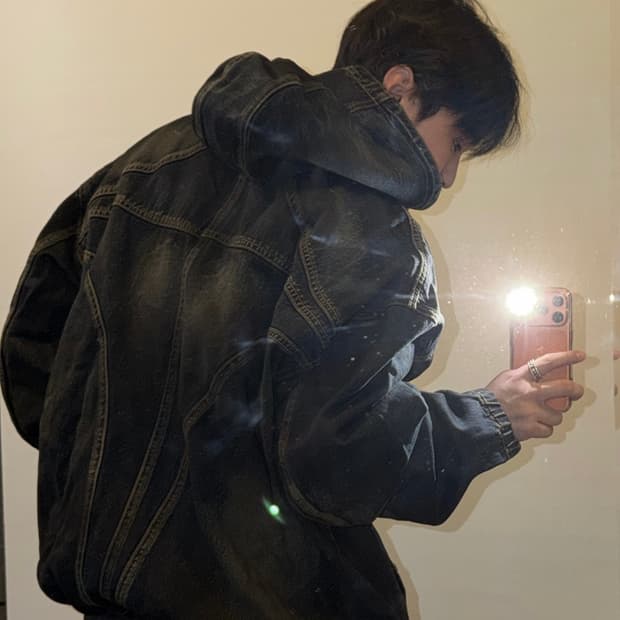 떠그클럽 데님 후드 자켓 (새상품)