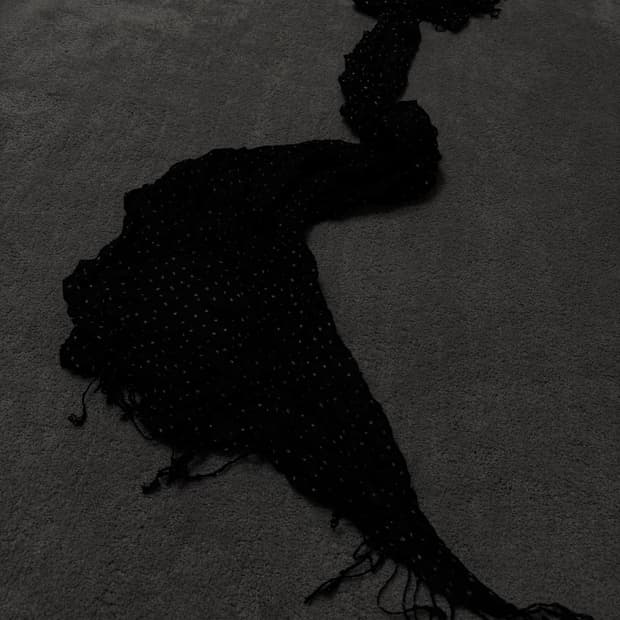 Vintage v-kei punk mood black scarf