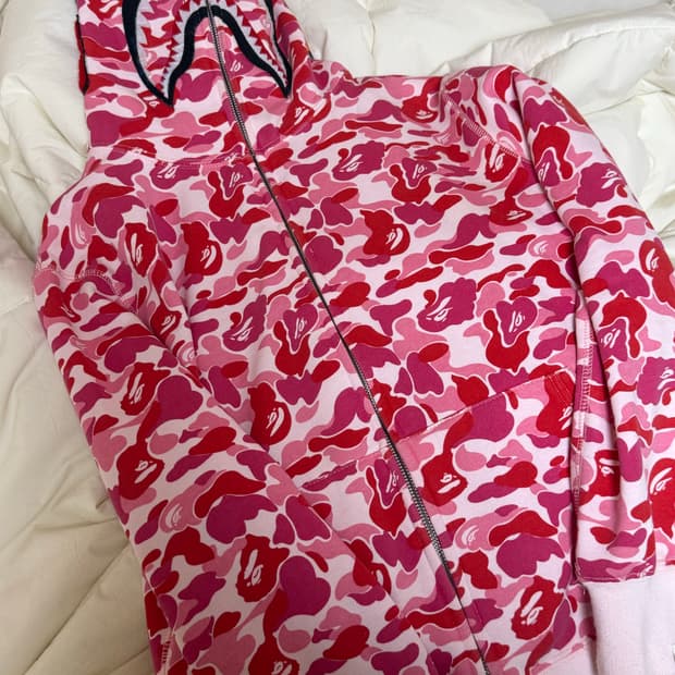 bape 베이프 후드집업 판매