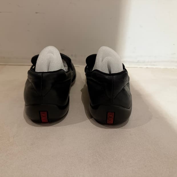 프라다 prada 스트링 로퍼