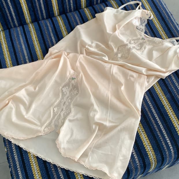 skintone slipdress(flower detail)