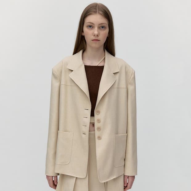 소프트서울 CLASSIC 4 BUTTON HALF JACKET