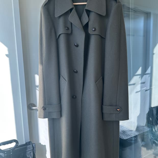 카키색 울 코트 105~110 (파리 유명 샵 구매)