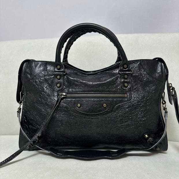 [A 정품] 발렌시아가 시티 모터백 미디움 블랙