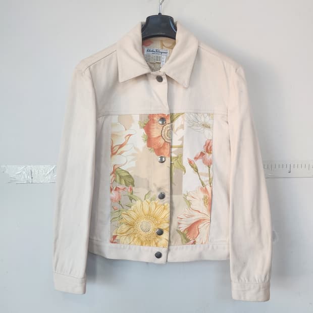 살바토레 페라가모 플라워 패턴 자켓 아이보리