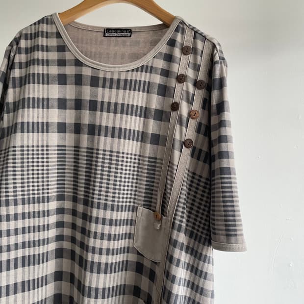 Check pattern t-shirt