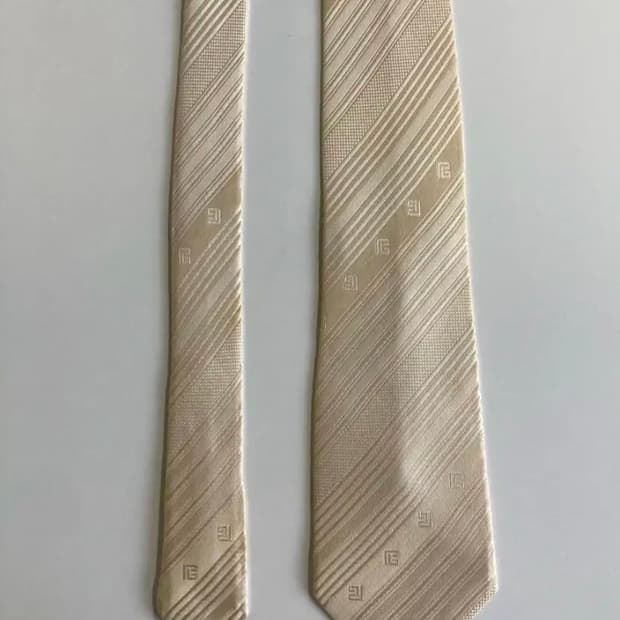 피에르발망 넥타이