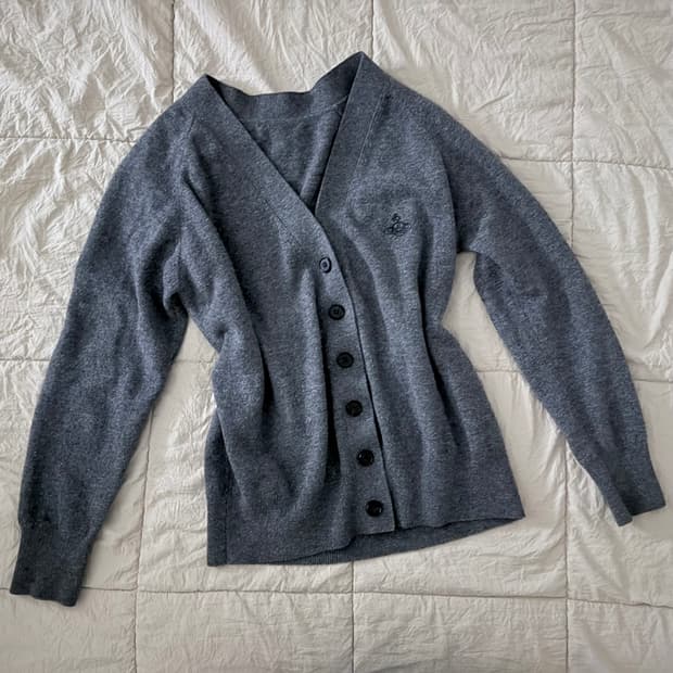 비비안웨스트우드 그레이 가디건