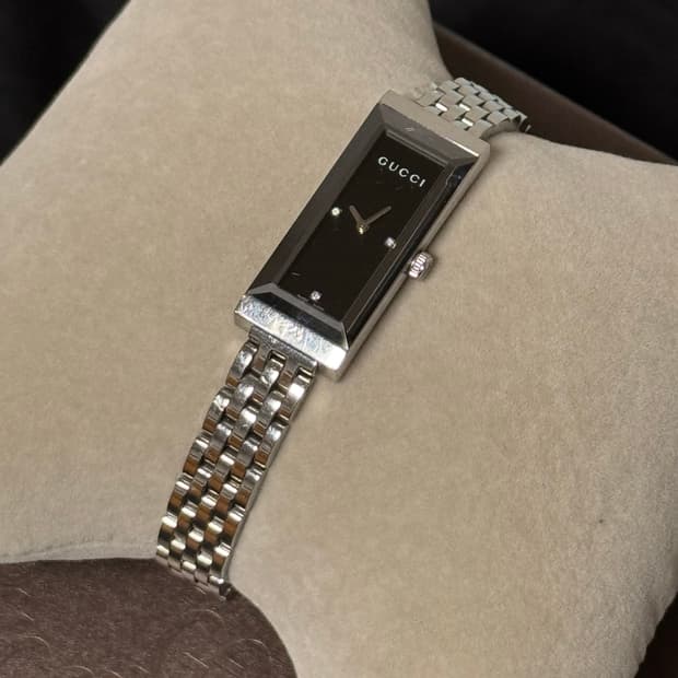 구찌 3P 다이아 G프레임 스퀘어 시계