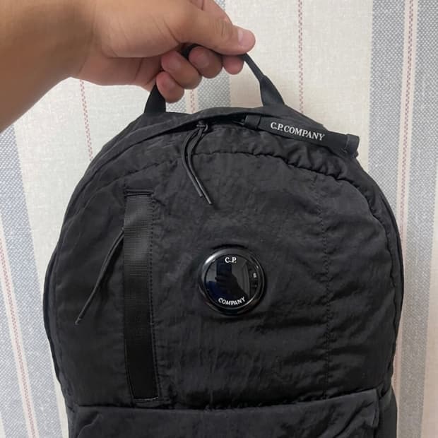 C.P Company 백팩 (사용감 있음)