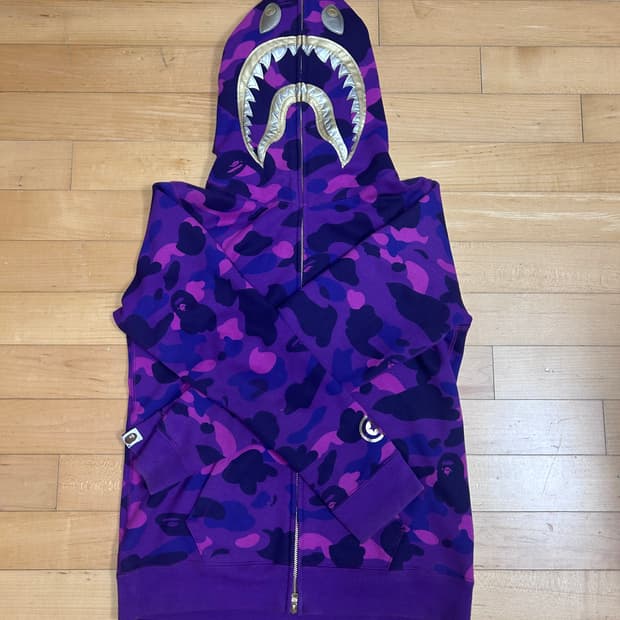 베이프 퍼플 금장 후드집업 S