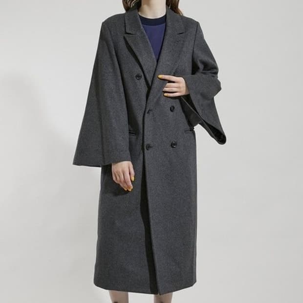 새상품 36 토가풀라 울 멜튼 플레어 슬리브 더블 코트 네이비