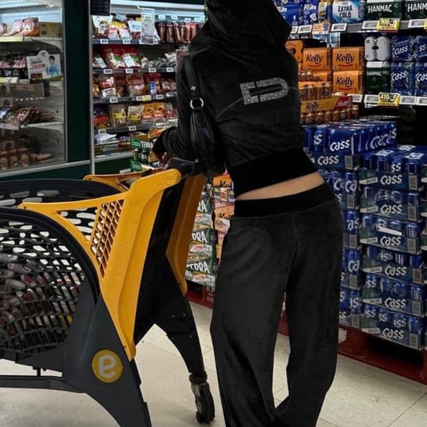 오도어 힐튼벨벳트레이닝셋업Hilton velvet red