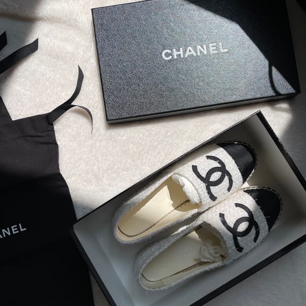 샤넬 트위드 에스파듀 정품 사이즈 36 (230) 택포