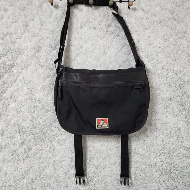 H820 벤데이비스 메신져백 크로스백 가방