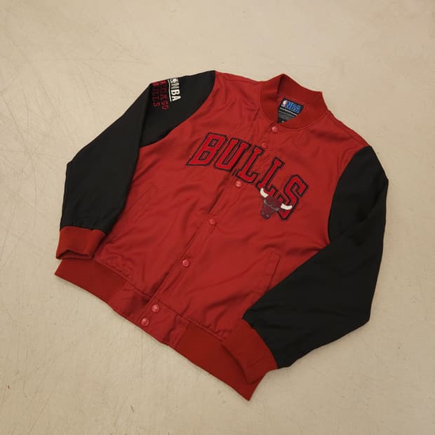 NBA 시카고 불스 빅로고 바시티 자켓