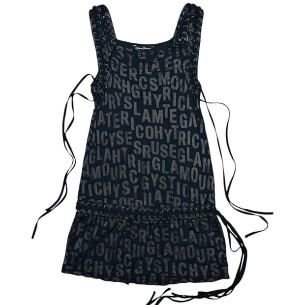 히스테릭 글래머 아카이브 아일렛 끈 로고 디테일 원피스