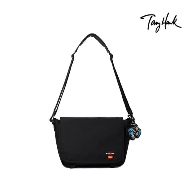 이스트팩 토니호크 메신저백