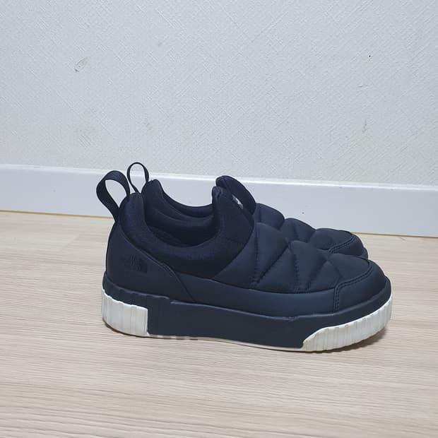 노스페이스 슬립온 250