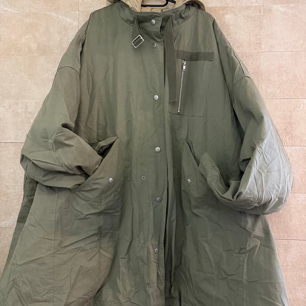 MONEY PACKING 오버핏 다운야상