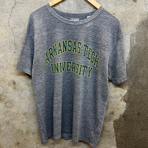 미국 빈티지 리그 아칸소 유니버티시 굿즈 티셔츠 회색