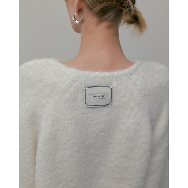 오버듀플레어 퍼리울니트 아이보리