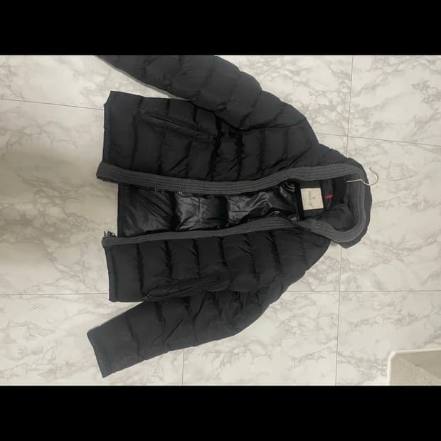 몽클레어 카누트