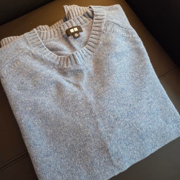 사이즈 105) 유니클로 램스울 크루넥 니트 스웨터