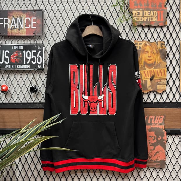 NBA X 시카고불스 후드티 전면 빅로고 포인트 블랙 레드