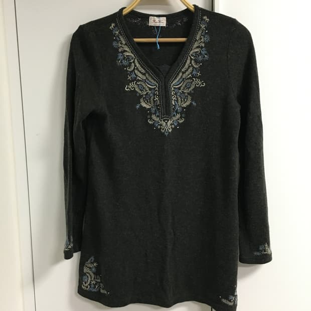 차콜 에스닉 vtg 니트