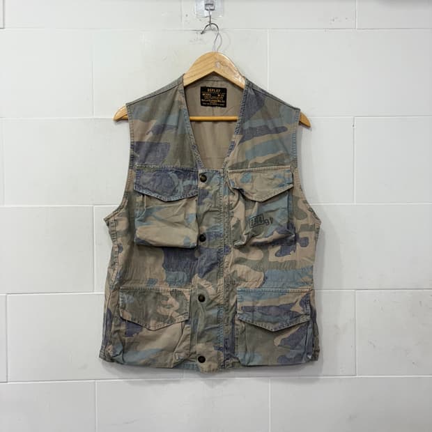 REPLAY 리플레이 카모플라쥬 밀리터리 조끼