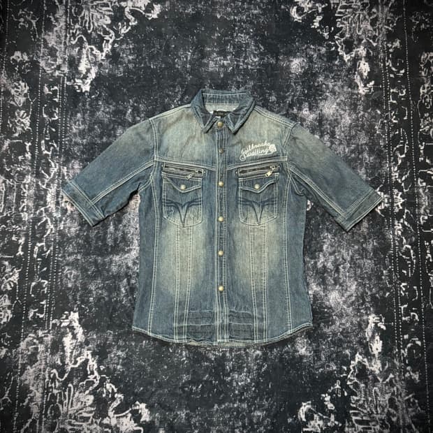 ”In the Attic“ Short Denim Jacket