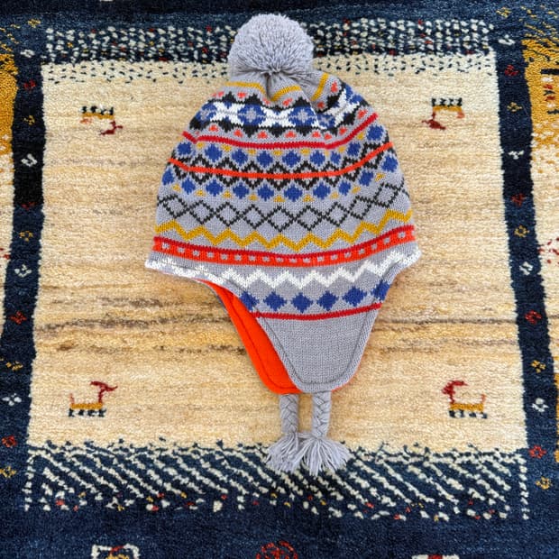 올드네이비 이어플랩 비니