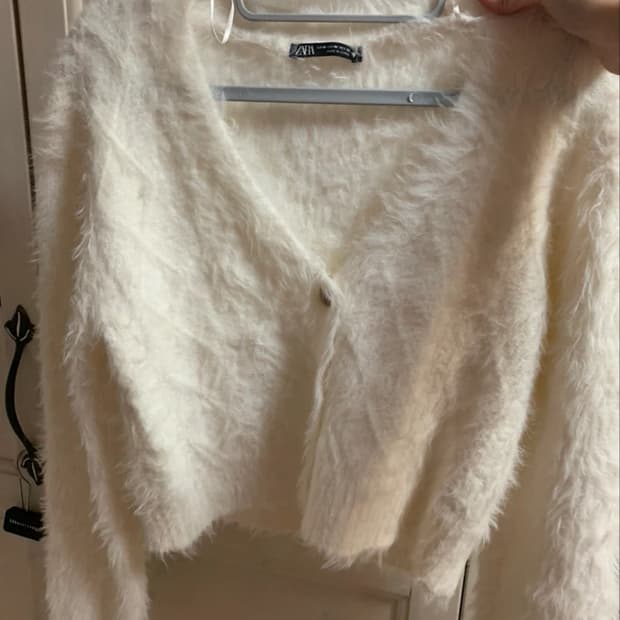 ZARA 털 가디건