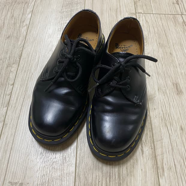 닥터마틴 1461 3홀 스무스 220