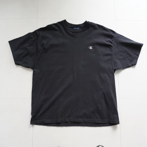 90s 챔피언 MADE IN USA 빈티지 C로고 블랙 반팔티 (XL)
