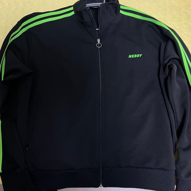 널디 트랙자켓 블랙