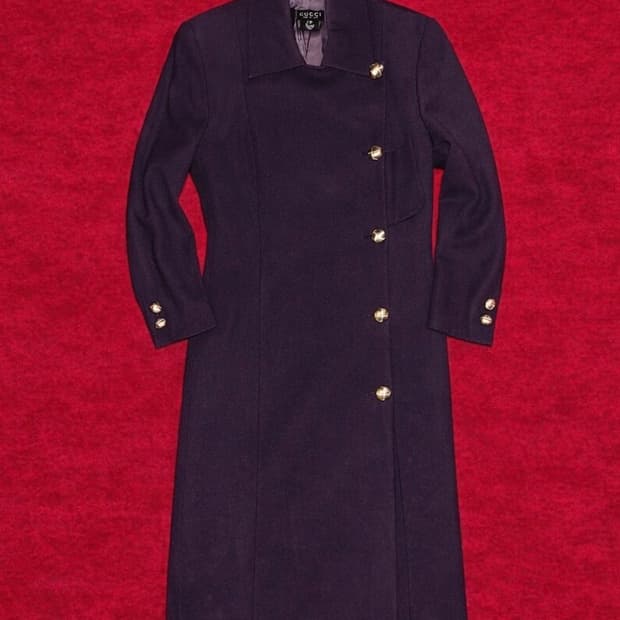 GUCCI by Tom Ford 파워 실루엣 테일러드 코트