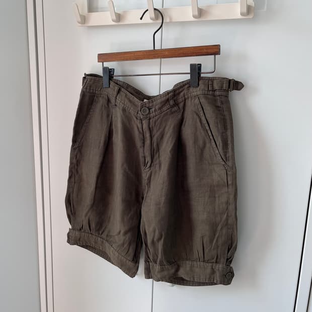 Lowrys farm 카키 호박 벌룬 5부 린넨 팬츠