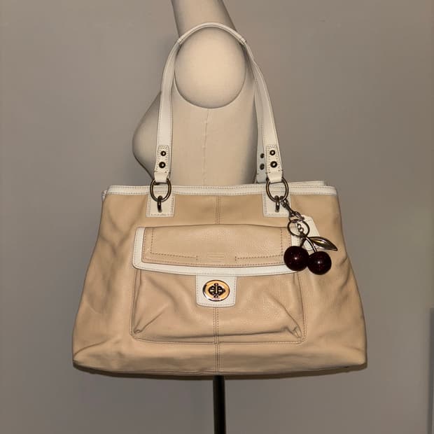 Coach Ivory pink vintage Bag
