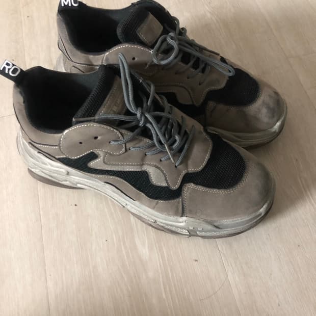 신을 때 발이 편안한 무로 보타곤 275 사이즈