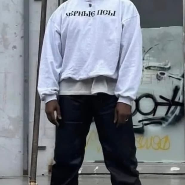 이지 고샤 블랙독 후디